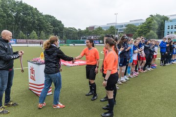 Bild 64 - wBJ Hamburger SV - FC Suederelbe : Ergebnis: 9:0